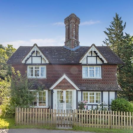Danny Lodge - Country Cottage Near Brighton By Huluki Sussex Stays Hurstpierpoint Zewnętrze zdjęcie